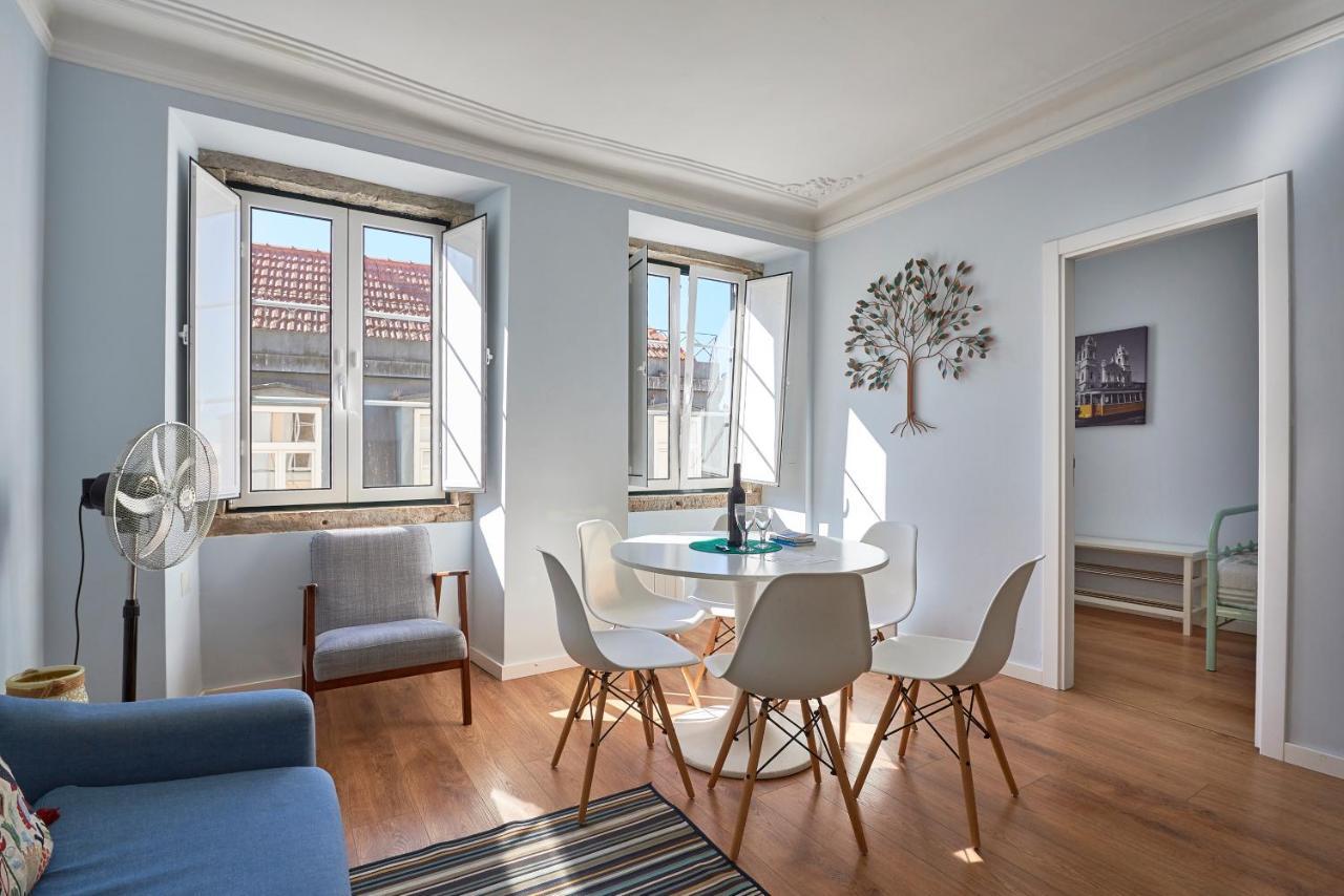Elegant Riverview Apartment In Historical Lissabon Exterior foto