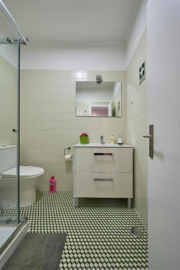 Elegant Riverview Apartment In Historical Lissabon Exterior foto